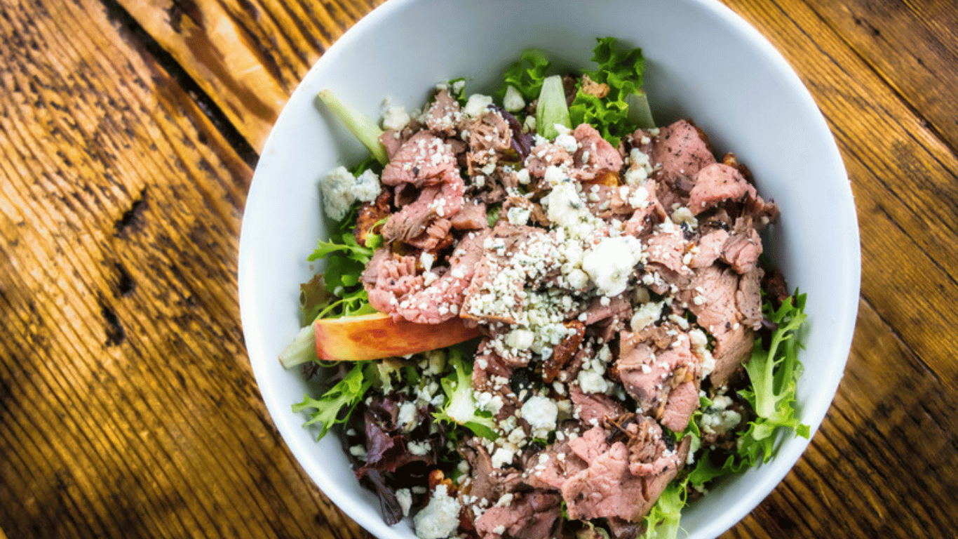 Grilled Steak Gorgonzola Salad
